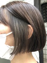 櫛の屋浜口店&nbsp;ミニボブ×濃いめインナーカラー《ラムネhairヒサマツ》