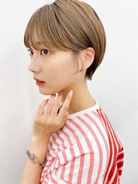 ガーデン タチカワ(garden tachikawa) ベージュカラー/束感ショート/小顔立体カット/顔まわり