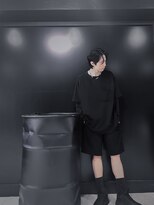 アウル 心斎橋(owl)&nbsp;ジョニーデップパーマ×スパイラルパーマ×センターパート×黒髪