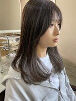 キュオンシア(CUEON. ciea)&nbsp;軽めレイヤー×インナーカラー×アッシュ