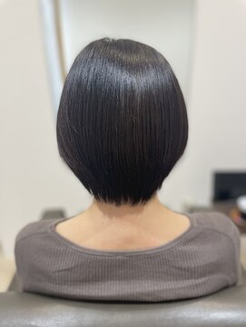ヘア アトリエ ヴィヴァーチェ(hair atelier Vivace) 艶髪ショートボブ
