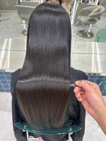 ロンドルーチェ 心斎橋(Lond luce)&nbsp;ダークアッシュ/ミディアムレイヤーカット［髪質改善/縮毛矯正］