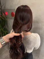 リリアーナ(LILIANA)&nbsp;カシスカラー レッドカラー 韓国ヘア 髪質改善 縮毛矯正 池袋