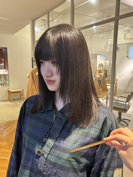 ツナグ(tsunagu) 透け感グレージュカラー