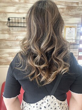 ベリーベリー VERY berry カラー×ハイライト