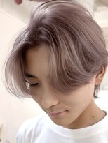 イリ 梅田(ili) ピンクベージュセンターパートウルフ