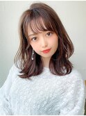 ミニウルフ前髪パーマ韓国くびれミディアムチェリーブラウン