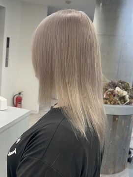 ルーブ トウキョウ(Loob. TOKYO) ハイトーンカラーミルクティーベージュピンクベージュ韓国30代