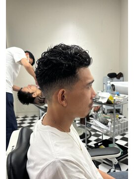 フランクス バーバー ウエストトウキョウ 吉祥寺店(FRANK’S BARBER WEST TOKYO) 極道パーマ