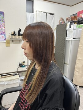 フラワー(Flower) レイヤーカット＋インナーカラー