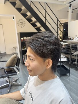 ミチオノザワヘアサロンギンザ 静岡店(Michio Nozawa HAIR SALON Ginza) オールバックショートウルフ/センターパート