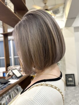 ラック 表参道(LUCK) グレージュ/ボブ/くすみベージュ/美髪/表参道/原宿/20代/30代