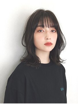 パーマくびレイヤーエモージュグレーベージュくびれヘア