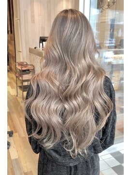 ラグーン(LAGOON) バレイヤージュグレージュハイライトダブルカラーケアブリーチ