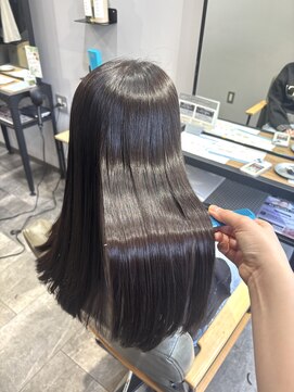 エスト 小倉(est) 乾かすだけでまとまる髪質改善縮毛矯正/細毛/美髪縮毛矯正