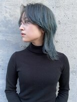 シーカ(siika)&nbsp;ウルフカット/マッシュウルフ/ミディアムレイヤー