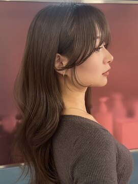 ユー(juu.) 【juu./星ヶ丘】韓国ヘア/顔まわりカット/オリーブ/グレージュ
