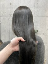 ロエ(LOE) ブリーチなしダブルカラーでオリーブグレージュ!