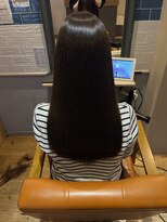 フラミューム 上野(flammeum) longstraight hair
