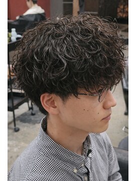 グロウ 天神店(growth) 波巻きシャドウパーマ