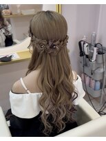 アリエス 大宮駅西口店(Aries)&nbsp;サイドお花ハーフアップ
