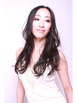 シシ ヘアーデザイン(sisi hair design) 大人の黒髪ロングレイヤー