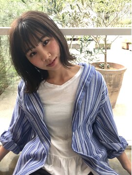 トキ(toto toki) 束感バング×切りっぱなしボブ