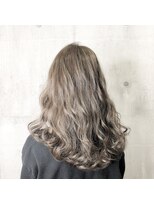 シュプバイトゥーミー(sup.by tomee)&nbsp;ノンブリーチ【担当　末吉】