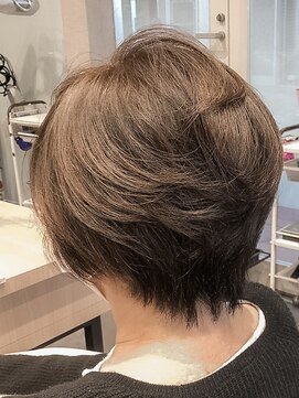 ビースリー ロア パーマ×大人ショートスタイル 2022/3/26