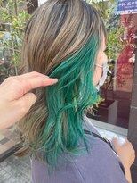 アース コアフュールボーテ 新潟青山店(EARTH coiffure beaute)&nbsp;ターコイズグリーンフェイスフレーミングくびれミディ