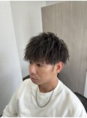 ツイストスパイラルパーマセンターパート<理容室>川口鳩ヶ谷103