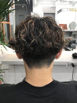 エイトサッポロ 札幌大通り店(EIGHT sapporo) メッシュパーマ