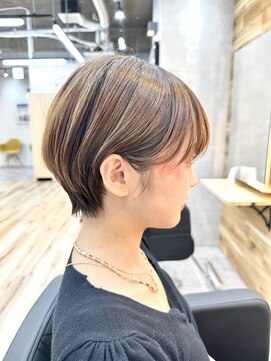 ナノヘア(nano hair) 耳掛けマッシュショート