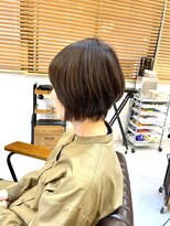 チリンバイロストシティー(Chillin by LOSTCITY)&nbsp;ショートボブ髪質改善白髪ぼかしハイライトキッズカット