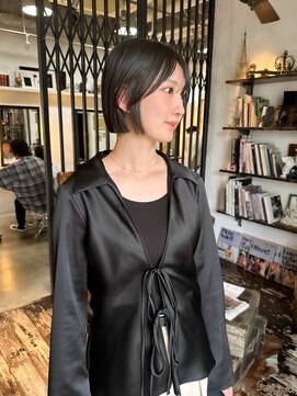 トレンチ(TRENCH) 《TRENCH おつじ》ボブ トリートメント ブラック