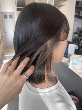 ヴィアンカ 倉敷中央通り店(Vianca) sae 【 大人ミディアム×インナーカラー 】