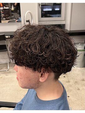 ライズ 渋谷店(RISE) 刈り上げマッシュ波巻きスパイラル