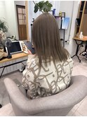 ブラウン