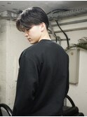 テーパーフェードセンターパートニュアンスパーマフリンジカット