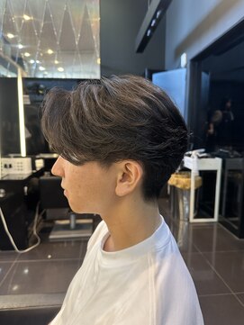 フルショウ 梅田(FURUSHO) ニュアンスパーマ/センターパート