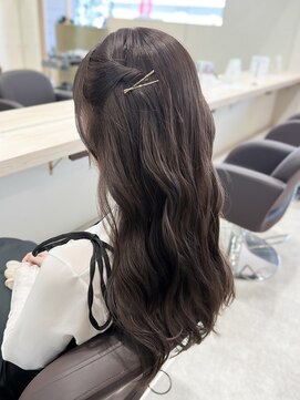 シュク 高円寺(SYUK) 透けグレージュ/秋冬/髪質改善/大人可愛い【SYUK高円寺】kanna