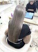 シルバーグレージュ/ブリーチカラー/ハイトーンカラー