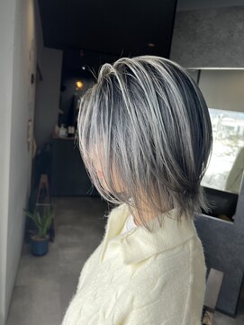 ティック 福井鯖江店(tic.) 脱白髪染め×白髪ぼかしハイライトショート