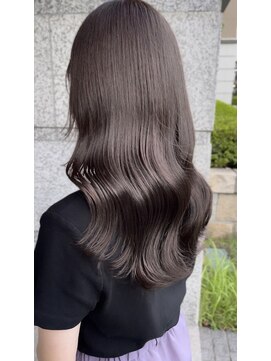 salon de MiLK 札幌大通店【サロン ド ミルク】 ブリーチレイヤーカット髪質改善トリートメント 【札幌大通】