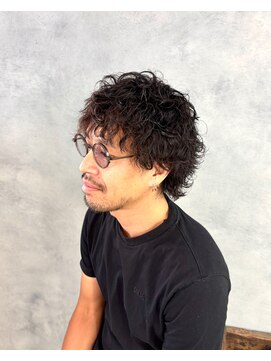 ボルジェ(Bolge) 波巻きパーマ