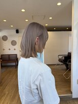 ヘアーデザイン アコースティック(Hair Design ACOUSTIC) ミルクティーベージュ