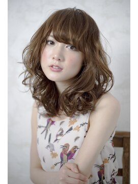 マグノリア(MAGNOLIA) ふんわりボリュームカール