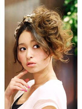 コンフェティ ルピナス山之手店(Confetti) 30代40代50代60代 60年代ロックポン レオパードリボンでスパイス