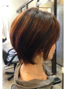 ヘアアンドリラクゼーション シャッセ(Hair&Relaxation SASE) 《横から後ろもシルエットがキレイに見える》ミセスショート♪