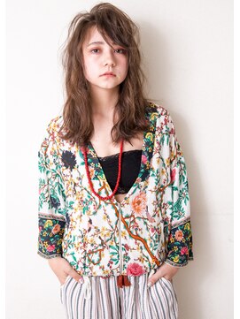 アズーア ヘアーアンドスパ(azure hair&spa) ちょいボヘ パーマスタイル
